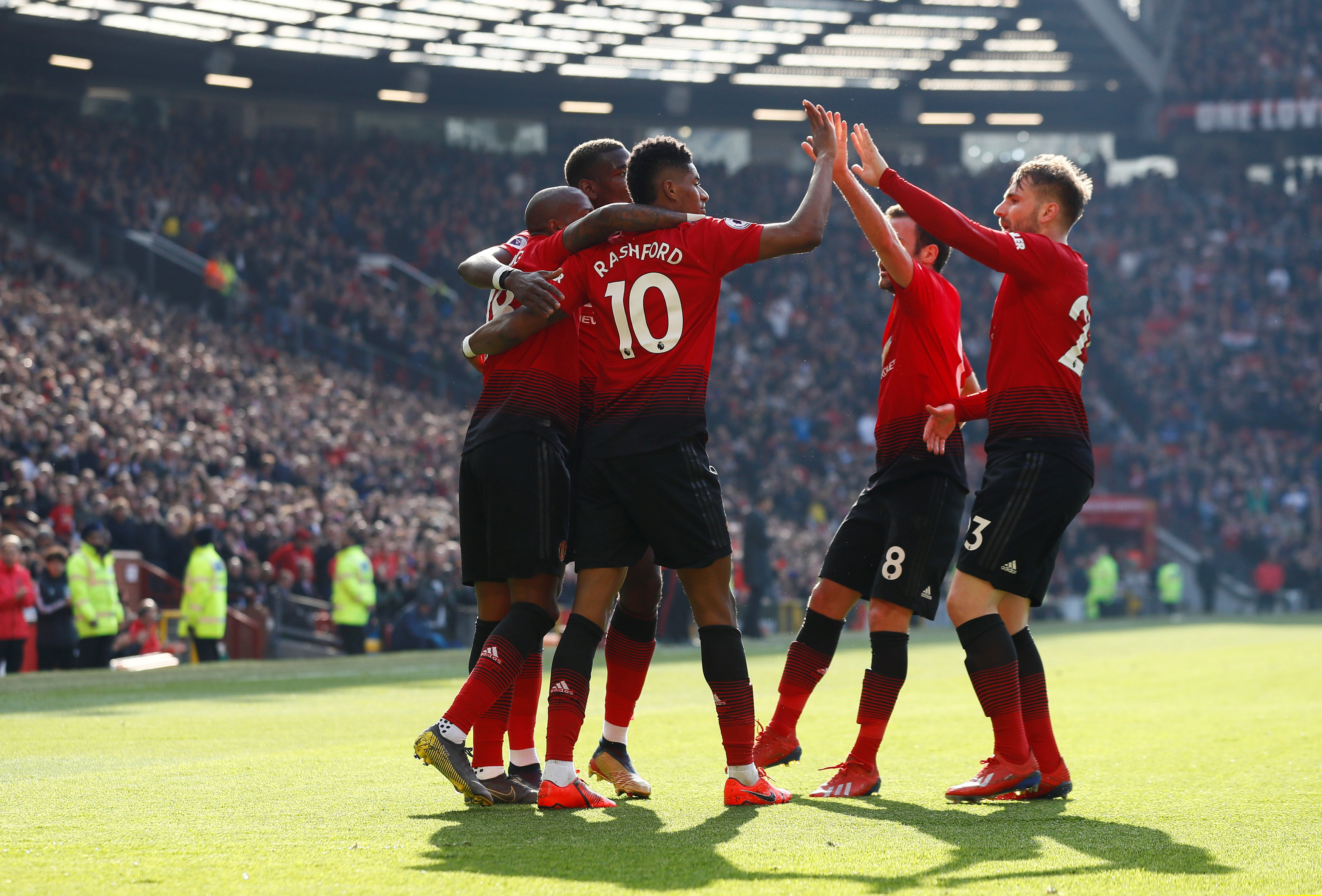 他的个人成 他的个人成