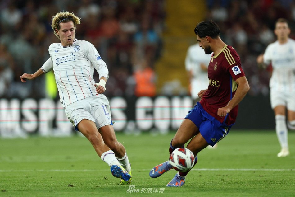 滑队获得了 滑队获得了